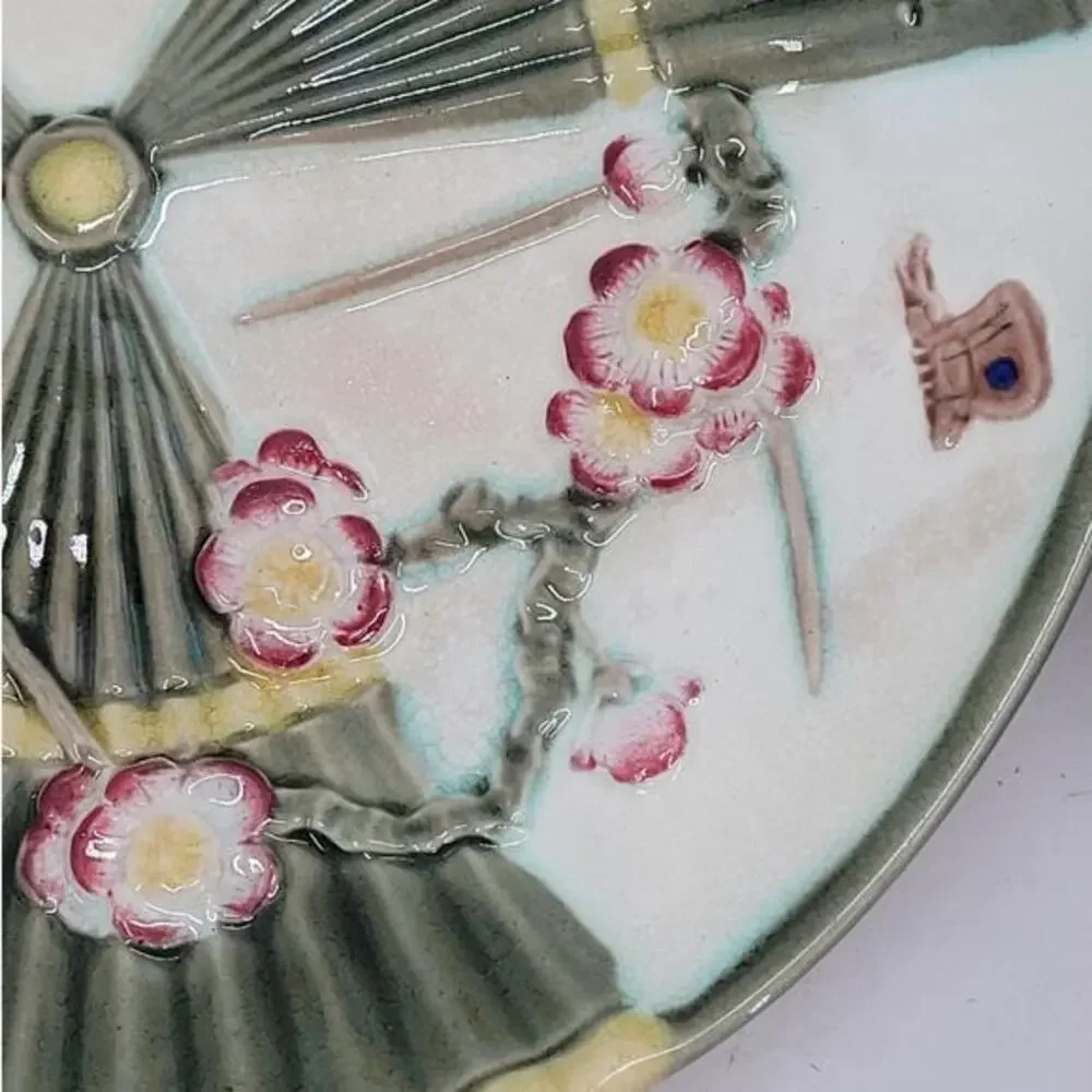 Antique Wedgwood Majolica Prunus Fan Cherry Blossom Fairycore 2‎ Dessert Plate